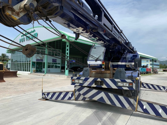 ขายเครน TADANO GR250N-1 รถปี 2007 สภาพสวยมาก ใหม่มาก ราคาไม่แพงครับ ขายเครน TADANO GR250N-1 รถปี 2007 สภาพสวยมาก ใหม่มาก ราคาไม่แพงครับ