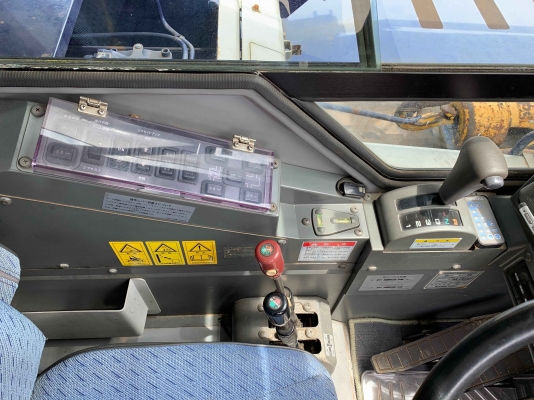 ขายเครน TADANO GR250N-1 รถปี 2007 สภาพสวยมาก ใหม่มาก ราคาไม่แพงครับ ขายเครน TADANO GR250N-1 รถปี 2007 สภาพสวยมาก ใหม่มาก ราคาไม่แพงครับ