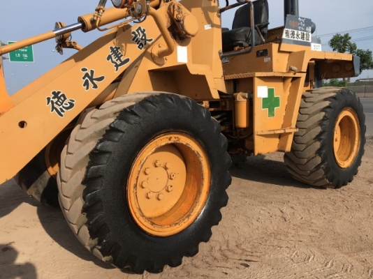 ขายรถตักล้อยาง KOMATSU 507 (3,XXX ชั่วโมง) นำเข้าเองจากญี่ปุ่น สภาพสวยพร้อมใช้ มีVDOการทำงานครับ