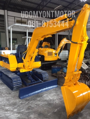 ขาย รถขุด KOMATSU รุ่น PC30-6- มือสองญี่ปุ่น แทรกเหล็ก  สลัก บูทเอวแน่น 100\% สวยพร้อมใช้งาน มือถือ 0818753444  สอบถามเพิ่มเติมตามได้ที่  http://line.me/ti/p/mFkzr50JVd  อุดมยนต์มอเตอร์ สอบถามเพิ่มเติมตามได้ที่ http://line.me/ti/p/mFkzr50JVd