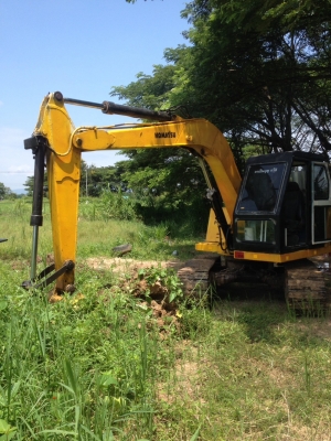 ขายรถขุด komatsu สภาพดี 082-180-8504
