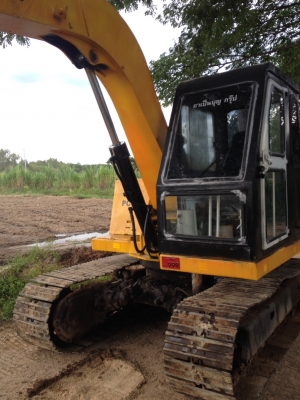 ขายรถขุด komatsu สภาพดี 082-180-8504