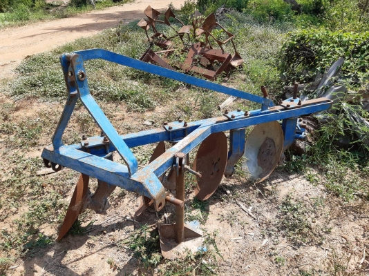 ผานบุกเบิก4ใบสภาพสวยพร้อมใช้กันเลยคับ