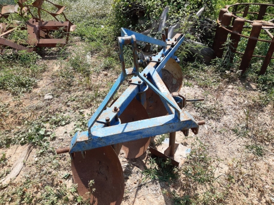 ผานบุกเบิก4ใบสภาพสวยพร้อมใช้กันเลยคับ ผานบุกเบิก4ใบสภาพสวยพร้อมใช้กันเลยคับ