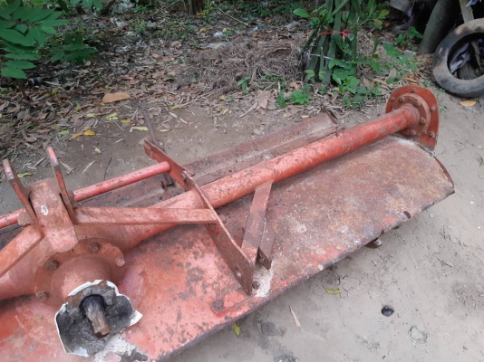 โรตารียาว2เมตร50ซ.มสภาพใช้งานใด้สนใจสอบถามมาคับ โรตารียาว2เมตร50ซ.มสภาพใช้งานใด้สนใจสอบถามมาคับ