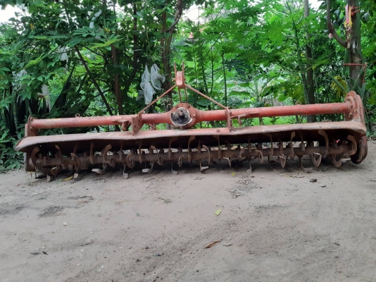 โรตารียาว2เมตร50ซ.มสภาพใช้งานใด้สนใจสอบถามมาคับ โรตารียาว2เมตร50ซ.มสภาพใช้งานใด้สนใจสอบถามมาคับ