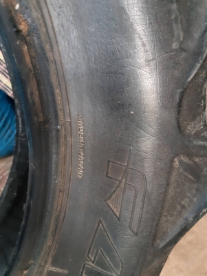 ยางรถไถขอบ12.4.24สภาพดีสวยพร้อมใช้สนใจสอบถามมาคับ ยางรถไถขอบ12.4.24สภาพดีสวยพร้อมใช้สนใจสอบถามมาคับ
