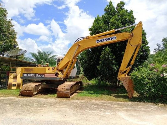 ขายรถแบคโฮ DAEWOO DH220LC-/// ราคา 450000