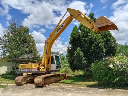 มี VDO ให้ชม. DAEWOO DH220LC-/// ราคา 450000