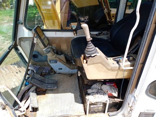 มี VDO ให้ชม. DAEWOO DH220LC-/// ราคา 450000