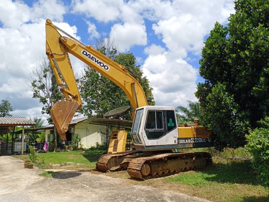 มี VDO ให้ชม. DAEWOO DH220LC-/// ราคา 450000