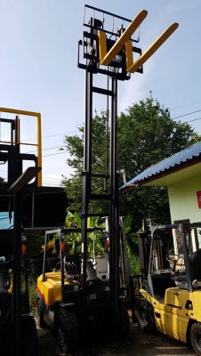 ขายรถยกโฟล์คลิฟท์ TCM ขนาด 3ตัน เกียร์ออโต้ เสาสูง 5 เมตร ติดตั้งอุปกรณ์พิเศษ งาเท (รถนอก )ญี่ปุ่นแท้