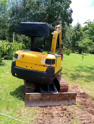 ขายรถแบคโฮ มิตซุ 30 ปั๊มนิ้ว คอลโทรลสั้น ราคา 200000