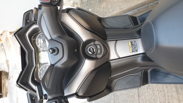 ขาย x max300 รถปี 2019   สภาพ99\% รถวิ่งน้อย