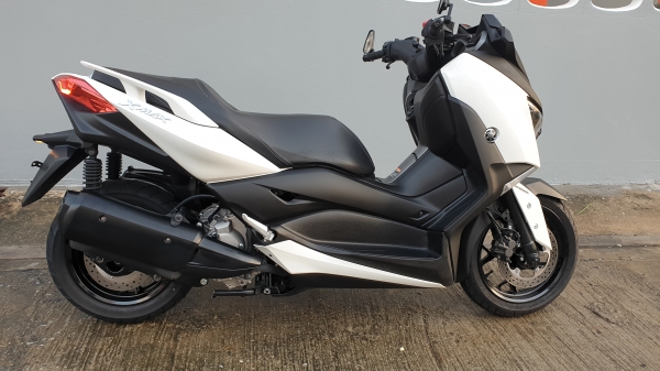ขาย x max300 รถปี 2019   สภาพ99\% รถวิ่งน้อย
