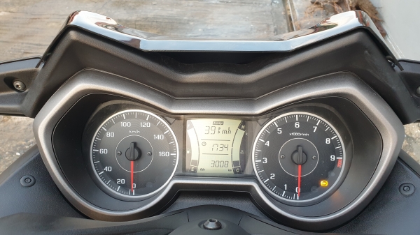 ขาย x max300 รถปี 2019   สภาพ99\% รถวิ่งน้อย
