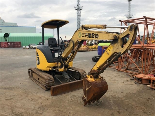 ขายรถขุดนำเข้าจากประเทศญี่ปุ่น komatsu pc35mr-2 แทรกเหล็ก ใบมีดดัน สนใจติดต่อสอบถาม 0923309229 อีด