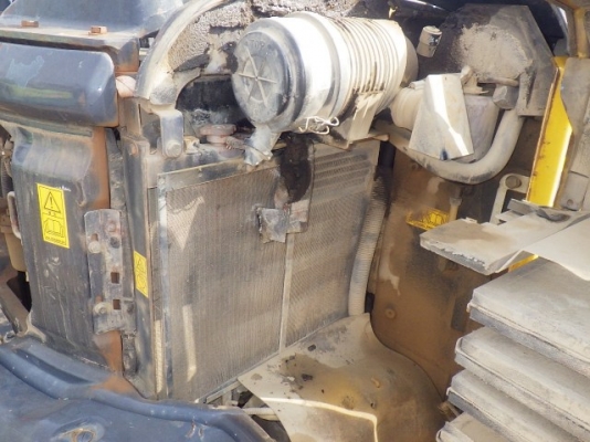 ขายรถขุดนำเข้าจากประเทศญี่ปุ่น komatsu pc30mr-2 แทรกเหล็ก ใบมีดดัน สนใจติดต่อสอบถาม 0923309229 อีด