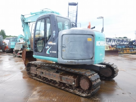 ขายรถขุดนำเข้าจากประเทศญี่ปุ่น kobelco sk125yv05 รุ่น8 สนใจติดต่อสอบถาม 0923309229 อีด