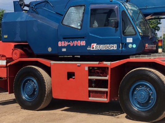 ขายรถเครน TADANO GR250N-1 (ขนาด 25 ตัน) ปี 2007 นำเข้าเองจากญี่ปุ่น สภาพสวยพร้อมใช้งาน มีVDOการทำงานครับ