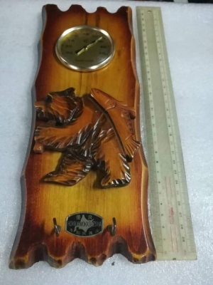 180 บ.ส่งถึงบ้านฟรี โทร 083-2000058 LINE ID: line832923 เครื่องวัดอุณหภูมิ เป็นแบบ แขวนติดผนังกรอบไม้ ช่วงการวัดอุณหภูมิ -30 ถึง 50 Cํ