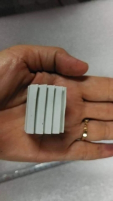 2ถุง  150 บ.ส่งถึงบ้านฟรี โทร 083-2000058 LINE ID: line832923ยางสวมกันกระแทกเป็นยางนิ่ม มีความยืดหยุ่นตัวมีครีบด้านข้าง ช่วยลดแรงกระแทก  1ถุงมี100ชิ้น(มีหลายถุง)