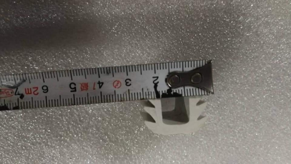 2ถุง  150 บ.ส่งถึงบ้านฟรี โทร 083-2000058 LINE ID: line832923ยางสวมกันกระแทกเป็นยางนิ่ม มีความยืดหยุ่นตัวมีครีบด้านข้าง ช่วยลดแรงกระแทก  1ถุงมี100ชิ้น(มีหลายถุง)