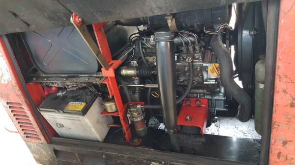 ขายเครื่องเชื่อมสนามพร้อมชุดปั่นไฟ DENYO -280SSW เครื่องยนต์ยันม่าร์ 3 สูบ , เชื้อเพลิงดีเซล สำหรับเชื่อมงานหนัก งานเบา ใช้ลวดเชื่อมได้ตั้งแต่ 2.6 - 3.2มิล ,4มิล. ลวดธรรมดาและL55 สามารถใช้ปั่นไฟได้ทั้งไฟบ้าน 220V.และไฟโรงงาน 380V. สินค้าเดิมๆเก่านอก ยังไม ขายเครื่องเชื่อมสนามพร้อมชุดปั่นไฟ DENYO -280SSW เครื่องยนต์ยันม่าร์ 3 สูบ , เชื้อเพลิงดีเซล สำหรับเชื่อมงานหนัก งานเบา ใช้ลวดเชื่อมได้ตั้งแต่ 2.6 - 3.2มิล ,4มิล. ลวดธรรมดาและL55 สามารถใช้ปั่นไฟได้ทั้งไฟบ้าน 220V.และไฟโรงงาน 380V. สินค้าเดิมๆเก่านอก ยังไม