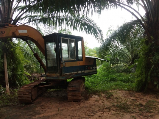 ขายรถแบคโฮ KOMATSU PC60-3 ราคา 220000 ขายรถแบคโฮ KOMATSU PC60-3 ราคา 220000