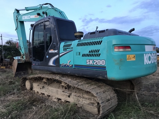 ขายKOBELCO SK200-8 Super-XM รุ่นสุดท้าย 3400 ชั่วโมง สภาพสวยเดิมๆทั้งคัน สนใจติดต่อโดยตรง 081-4283210