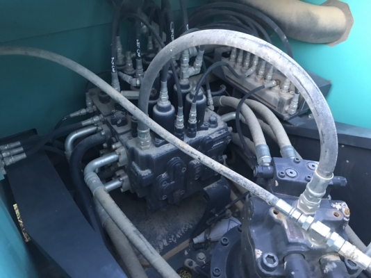 ขายKOBELCO SK200-8 Super-XM รุ่นสุดท้าย 3400 ชั่วโมง สภาพสวยเดิมๆทั้งคัน สนใจติดต่อโดยตรง 081-4283210 ขายKOBELCO SK200-8 Super-XM รุ่นสุดท้าย 3400 ชั่วโมง สภาพสวยเดิมๆทั้งคัน สนใจติดต่อโดยตรง 081-4283210