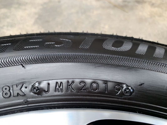 ล้อแม็กป้ายแดง Mitsu Xpender สีดำหน้าเงา ขอบ 16 รุ่นใหม่ล่าสุด พร้อมยางป้ายแดง 205-55-16 Bridgestone ปี 19 สวยกริ๊บๆ ล้อแม็กป้ายแดง Mitsu Xpender สีดำหน้าเงา ขอบ 16 รุ่นใหม่ล่าสุด พร้อมยางป้ายแดง 205-55-16 Bridgestone ปี 19 สวยกริ๊บๆ