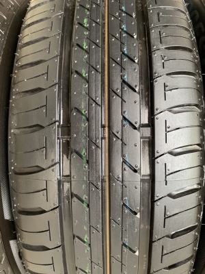 ยางป้ายแดง 205-55-16 Bridgestone ปี 19 ตุ่มอลัง เส้นสีชัดทุกเส้น