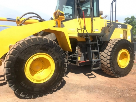 ขายรถตักล้อยาง KOMATSU WA430-5 นำเข้าเองจากญี่ปุ่น สภาพสวยพร้อมใช้ มีVDOการทำงานครับ