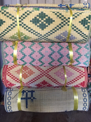 ขายเหมา เสื่อ พลาสติก PP ผืนละ 19 บาท มีความยาว หลายขนาด มีจำนวนมาก ขายเหมา เสื่อ พลาสติก PP ผืนละ 19 บาท มีความยาว หลายขนาด มีจำนวนมาก