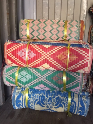 ขายเหมา เสื่อ พลาสติก PP ผืนละ 19 บาท มีความยาว หลายขนาด มีจำนวนมาก ขายเหมา เสื่อ พลาสติก PP ผืนละ 19 บาท มีความยาว หลายขนาด มีจำนวนมาก