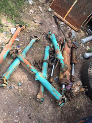 ขายแยกอะไหล่ รถเกรด ราคาถูก ขายแยกอะไหล่ รถเกรด ราคาถูก