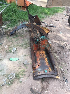 ขายแยกอะไหล่ รถเกรด ราคาถูก ขายแยกอะไหล่ รถเกรด ราคาถูก