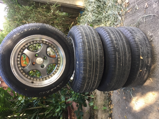 ขายล้อ 15x8 ออฟ 20 4รู100 พร้อมยาง ขายล้อ 15x8 ออฟ 20 4รู100 พร้อมยาง