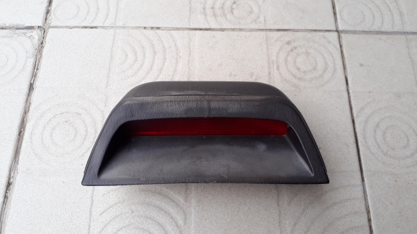 ไฟเบรคหลังดวงที่สาม TOYOTA AE100 AE101 สีน้ำตาลดำ