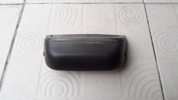 ไฟเบรคหลังดวงที่สาม TOYOTA AE100 AE101 สีน้ำตาลดำ ไฟเบรคหลังดวงที่สาม TOYOTA AE100 AE101 สีน้ำตาลดำ