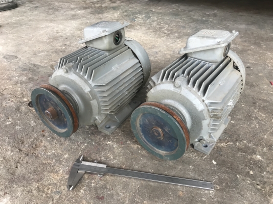 ขายมอเตอร์ไฟฟ้า Hitachi 2HP. 1450rpm. 380V สภาพสวย หมุนนิ่ม พร้อมใช้งาน มี 2 ตัวครับ ราคาตัวละ 2,400 บาท