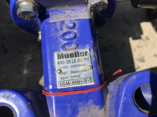 ขายวาล์วน้ำ Mueller 6นิ้ว แบบพวงมาลัย ใบเปิด-ปิด สแตนเลส ของใหม่ไม่เคยใช้งาน มีหลายตัวครับ ราคาตัวละ