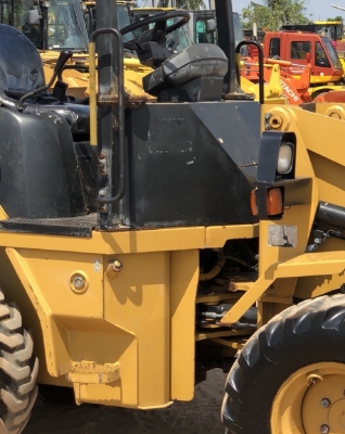 ขายรถตักล้อยาง CAT 901B (3,XXX ชั่วโมง) นำเข้าเองจากญี่ปุ่น สภาพสวยพร้อมใช้งาน มีVDOการทำงานครับ