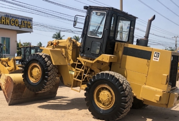 ขายรถตักล้อยาง CAT 936Z (เทียบเท่า WA300) นำเข้าเองจากญี่ปุ่น สภาพสวยพร้อมใช้ มีVDOการทำงานครับ