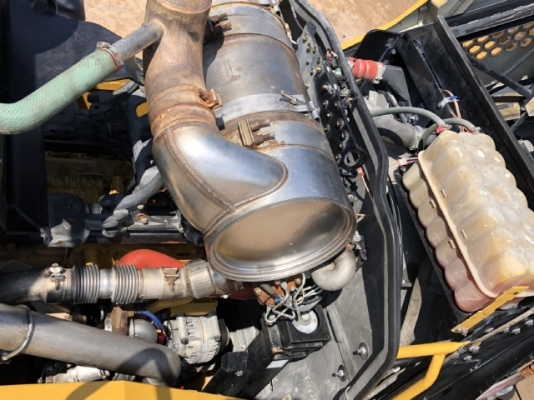 ขายรถตักล้อยาง CAT 962K ปี 2015 นำเข้าเองจากญี่ปุ่น สภาพสวยพร้อมใช้งาน มีVDOการทำงานครับ ขายรถตักล้อยาง CAT 962K ปี 2015 นำเข้าเองจากญี่ปุ่น สภาพสวยพร้อมใช้งาน มีVDOการทำงานครับ