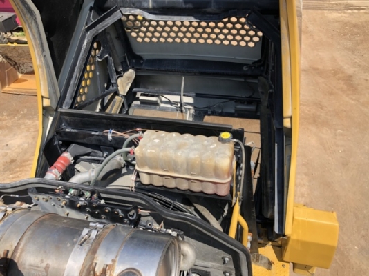 ขายรถตักล้อยาง CAT 962K ปี 2015 นำเข้าเองจากญี่ปุ่น สภาพสวยพร้อมใช้งาน มีVDOการทำงานครับ ขายรถตักล้อยาง CAT 962K ปี 2015 นำเข้าเองจากญี่ปุ่น สภาพสวยพร้อมใช้งาน มีVDOการทำงานครับ