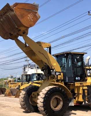 ขายรถตักล้อยาง CAT 962K ปี 2015 นำเข้าเองจากญี่ปุ่น สภาพสวยพร้อมใช้งาน มีVDOการทำงานครับ ขายรถตักล้อยาง CAT 962K ปี 2015 นำเข้าเองจากญี่ปุ่น สภาพสวยพร้อมใช้งาน มีVDOการทำงานครับ
