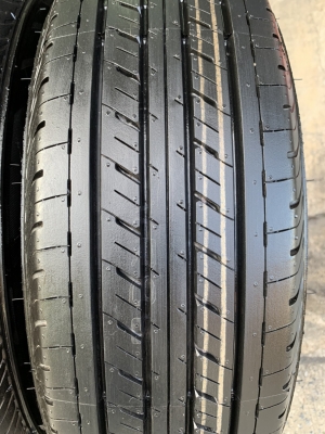 ยางใหม่ป้ายแดง 215-70-16 Bridgestone ปี 19 ตุ่มอลัง เส้นสีจัดจ้าน ยางใหม่ป้ายแดง 215-70-16 Bridgestone ปี 19 ตุ่มอลัง เส้นสีจัดจ้าน