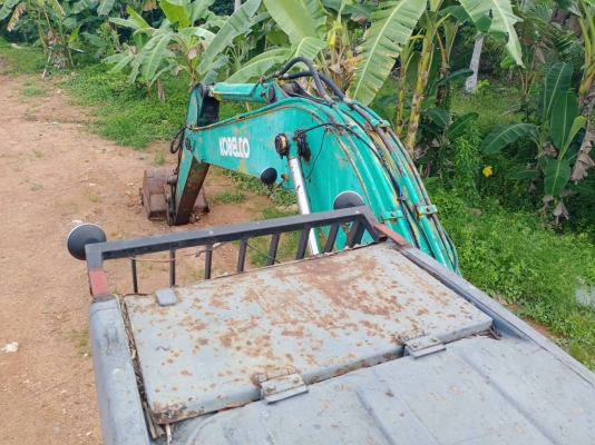 ขายKOBELCO SK120-/// ช่วงล่างใหม่ทั้งหมดเอวแน่นระบบไฮดรอลิคดีแอร์พร้อมราคา 380,000